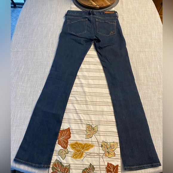 Express Low Rise Barely Bootcut Jeans - Picture 2 of 8